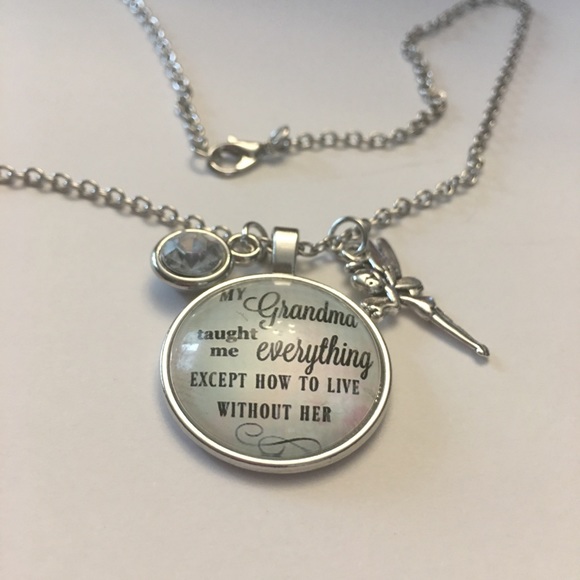 (F2) Sentimental Grandma Necklace - Picture 2 of 4